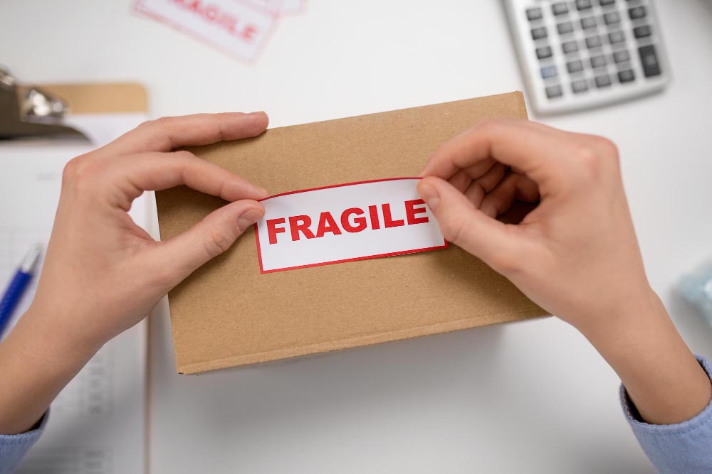 How to Label Fragile or High-Priority Boxes