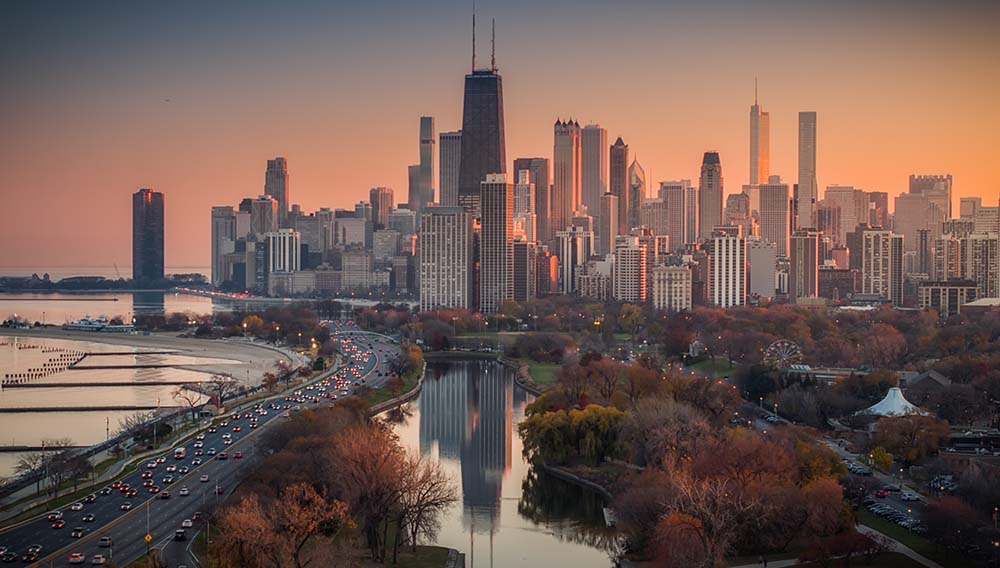 Moving from Chicago to Los Angeles: Guide, Costs & Tips