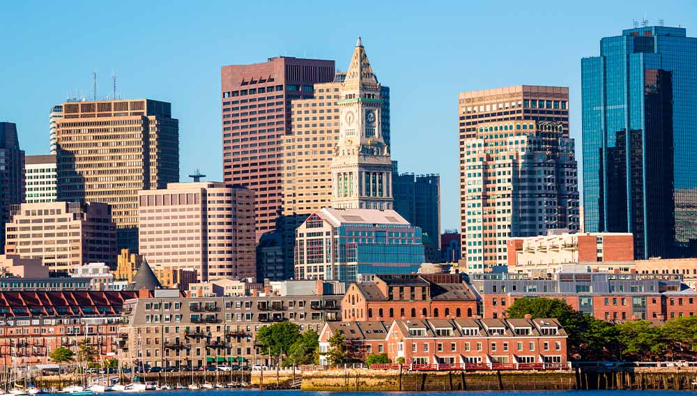 Moving from Florida to Massachusetts: Guide, Costs & Tips