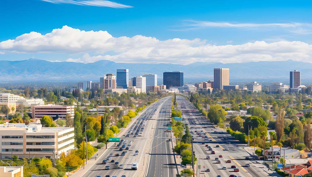 Moving from New York to California: Guide, Costs & Tips