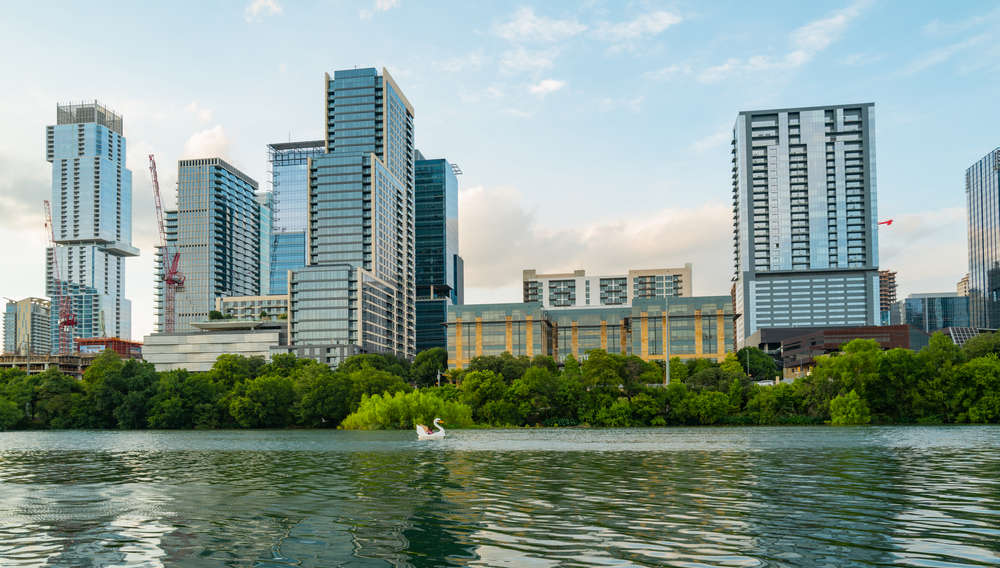 Moving from Texas to Florida: Guide, Costs & Tips